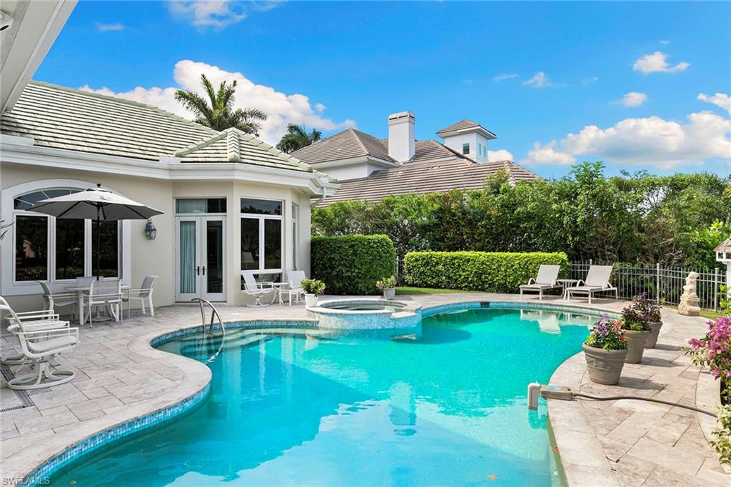 BARRINGTON AT PELICAN BAY - Residential