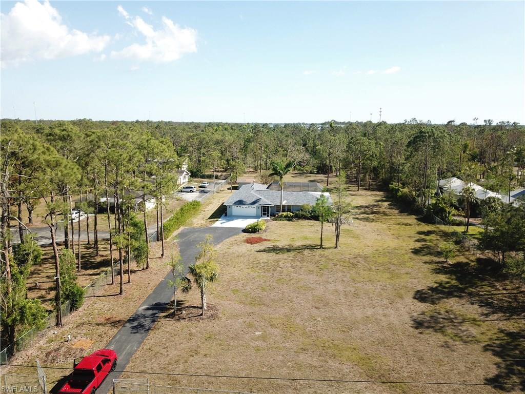 LIVINGSTON WOODS - Residential