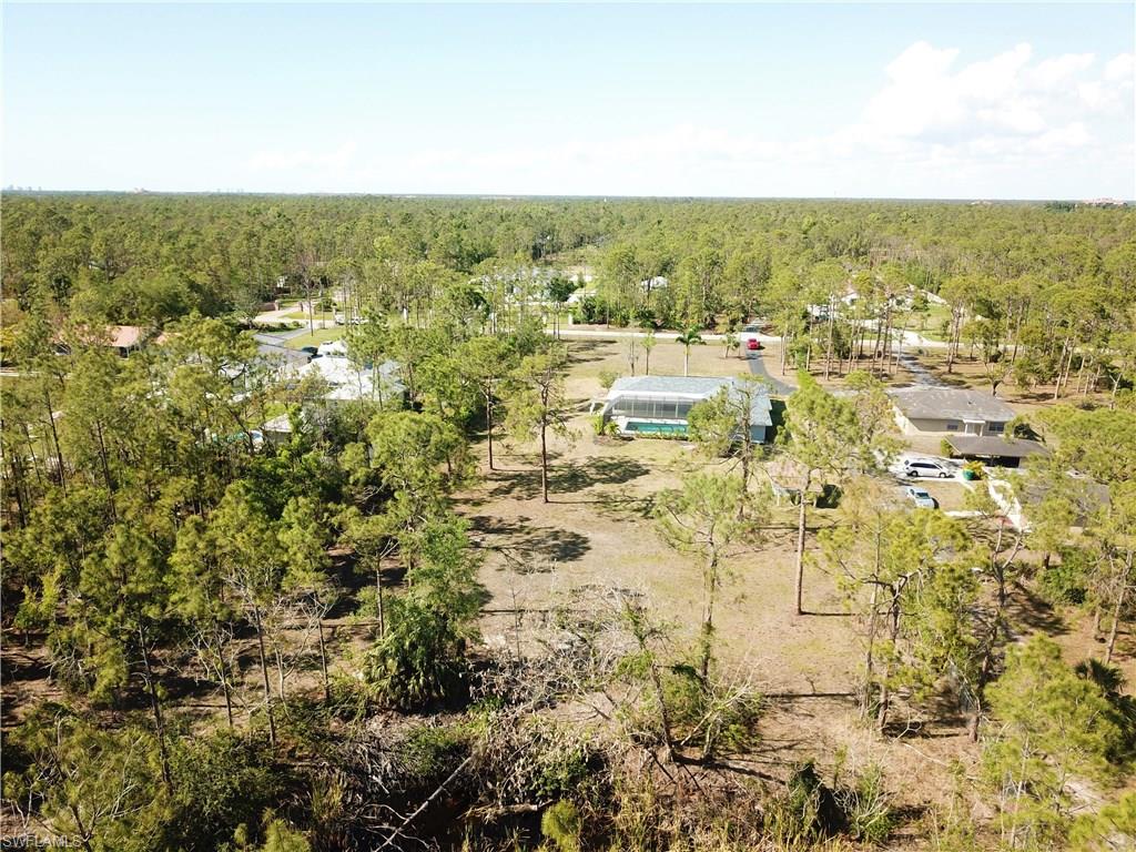 LIVINGSTON WOODS - Residential