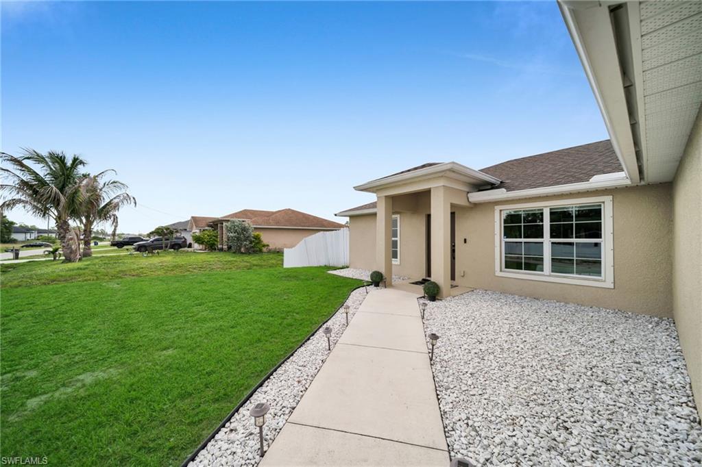 LEHIGH ACRES - Residential