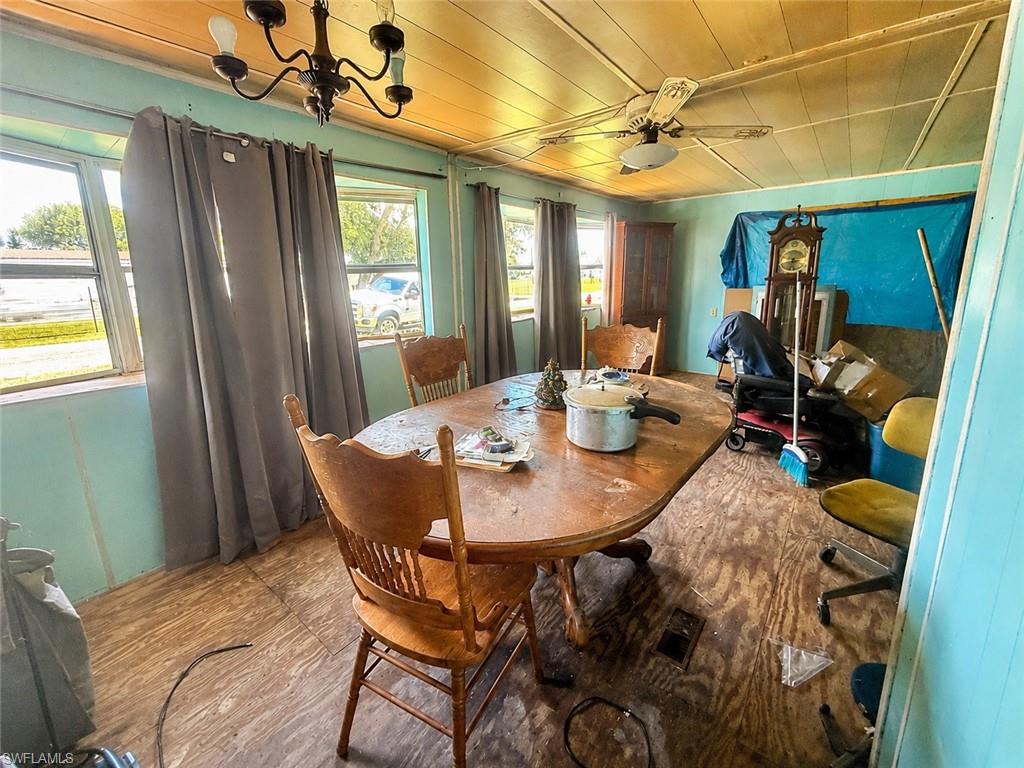 MOORE HAVEN - Residential