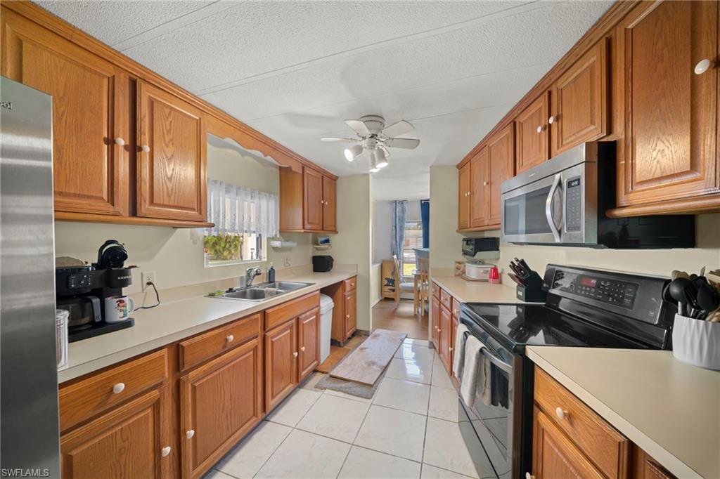 COASTAL ESTATES - Residential