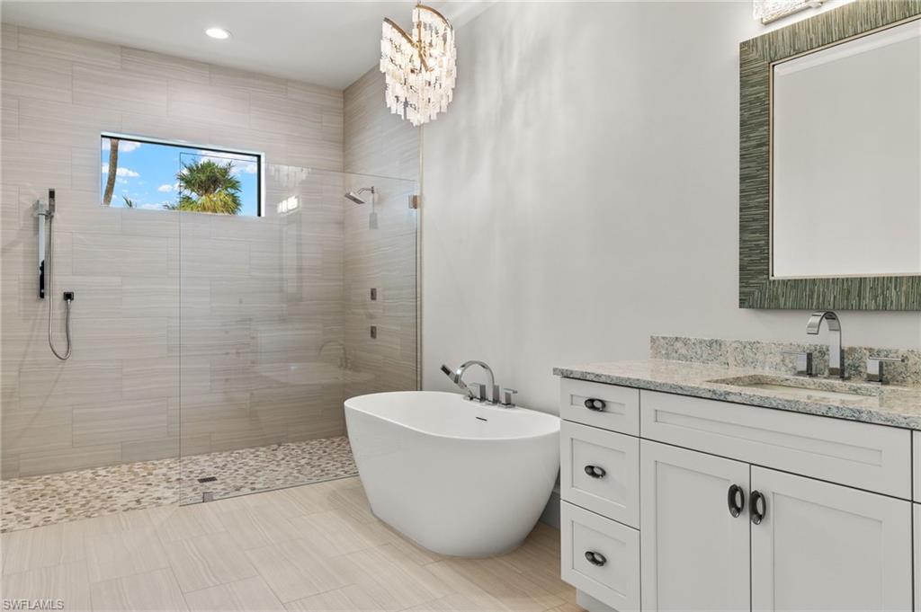 MAGNOLIA POINTE - Residential
