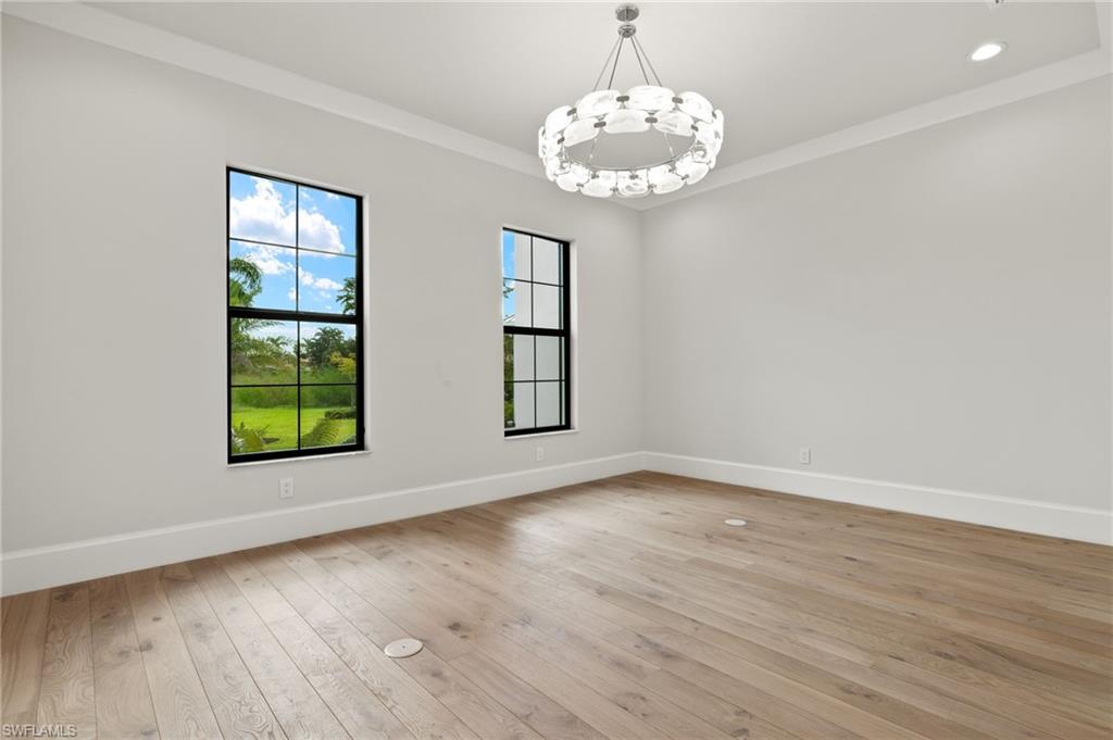 MAGNOLIA POINTE - Residential