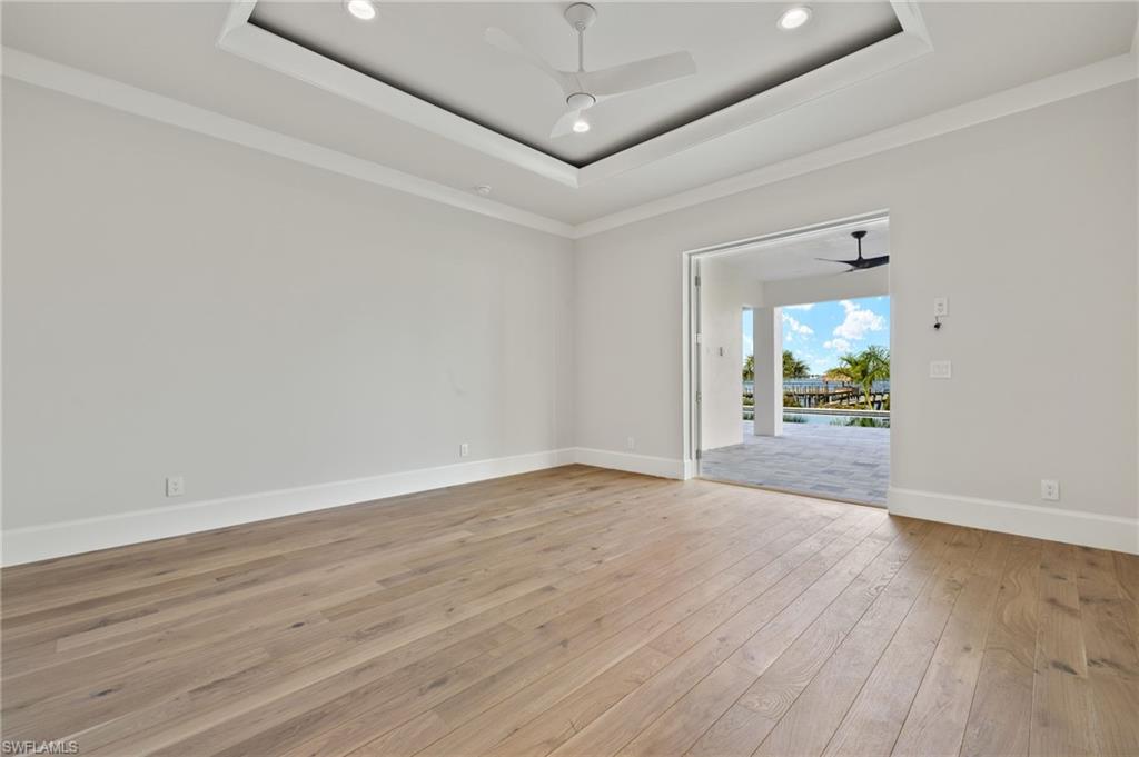 MAGNOLIA POINTE - Residential