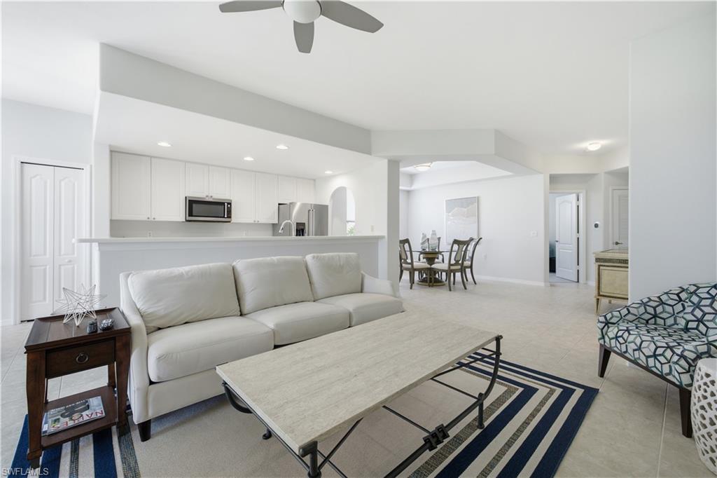 COLONIAL LINKS - Residential Lease