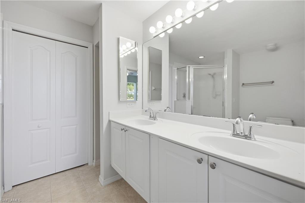 COLONIAL LINKS - Residential Lease