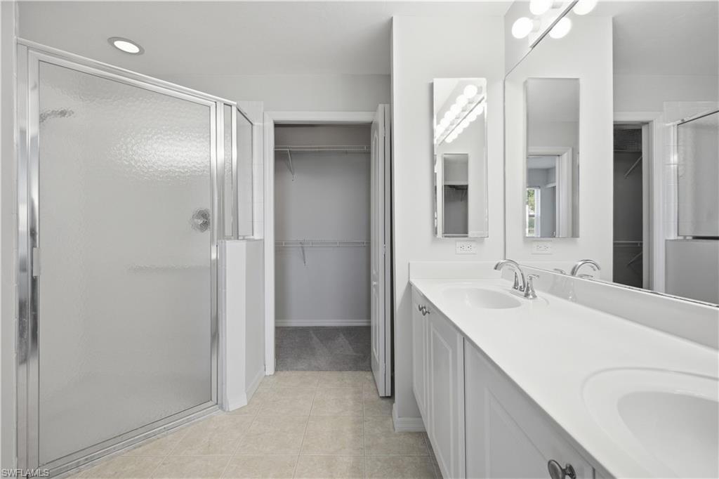 COLONIAL LINKS - Residential Lease