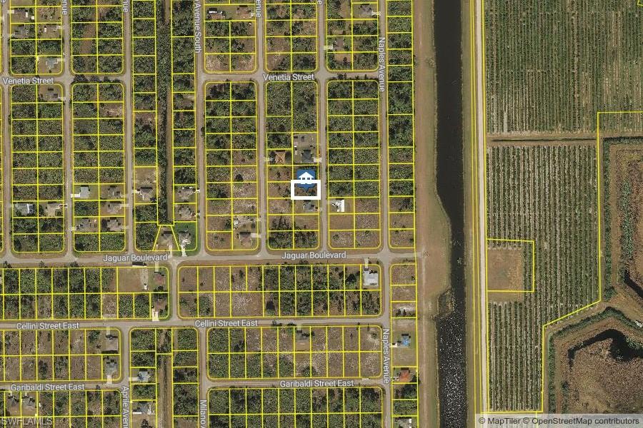 LEHIGH ACRES - Land