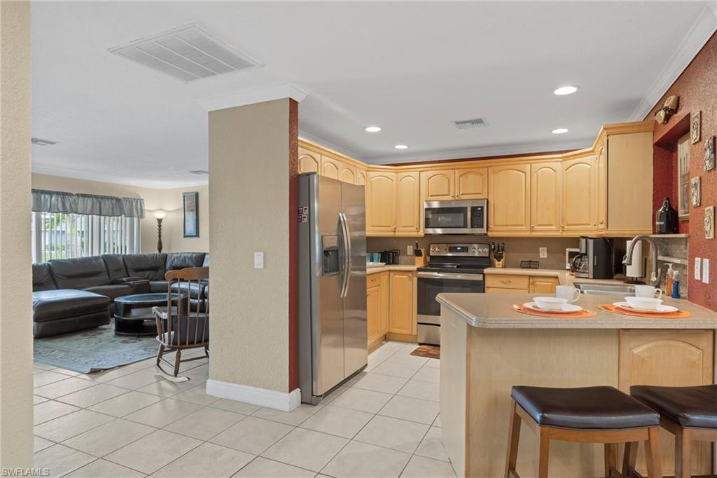 CAPE CORAL - Residential Lease