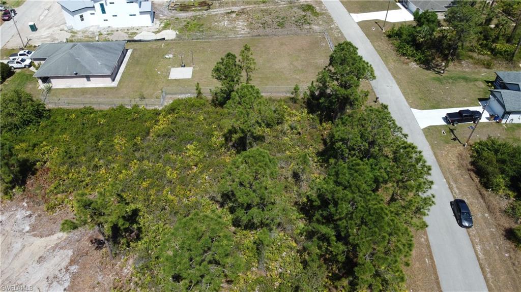 LEHIGH ACRES - Land