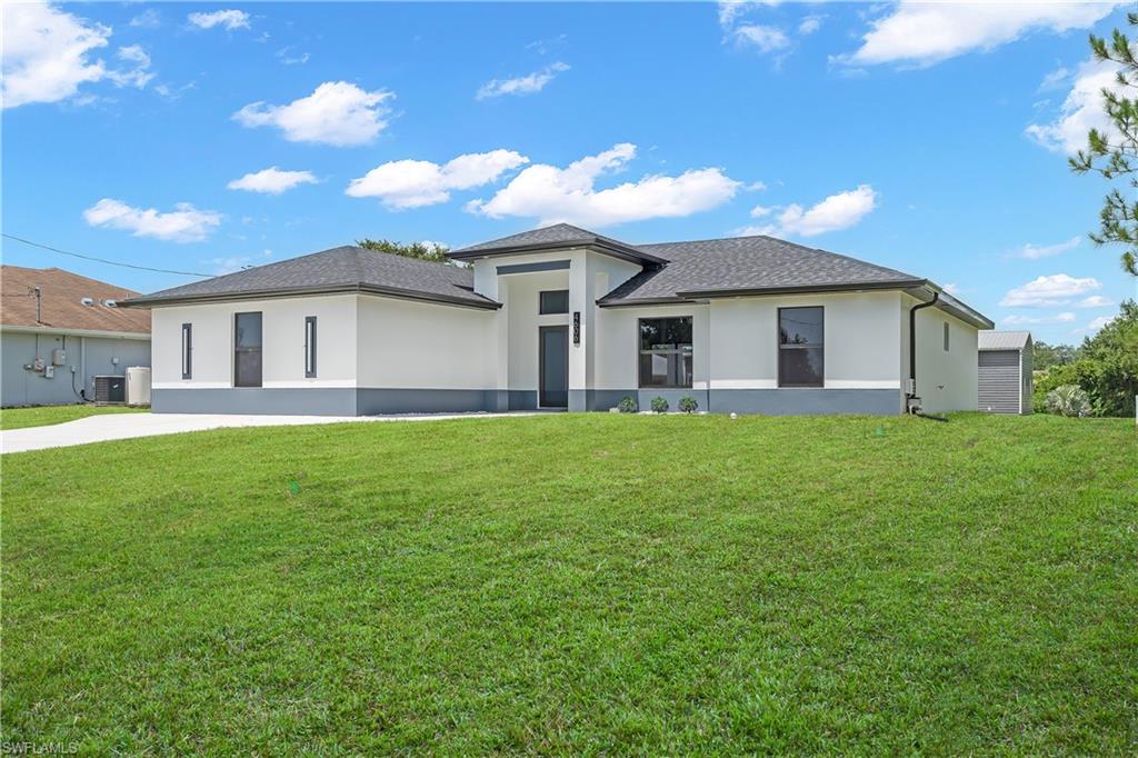 LEHIGH ACRES - Residential