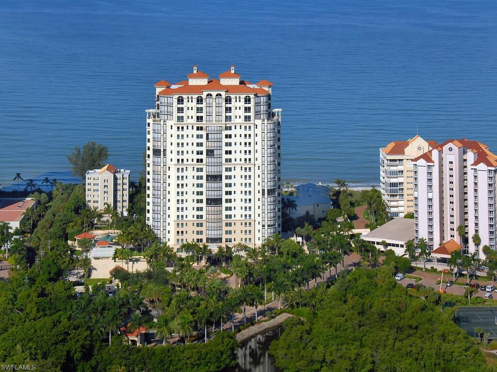 BAYPOINTE AT NAPLES CAY - Residential