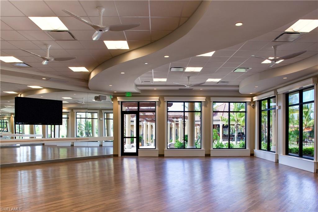 CASORIA - Residential Lease