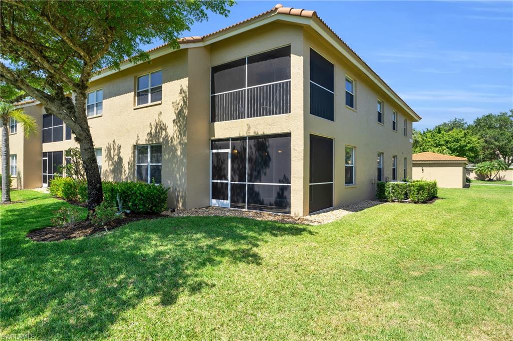 HUNTINGTON LAKES - Residential Lease