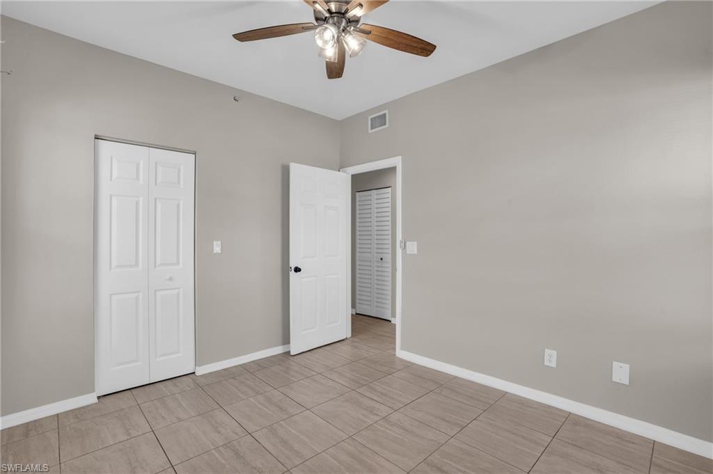 HUNTINGTON LAKES - Residential Lease
