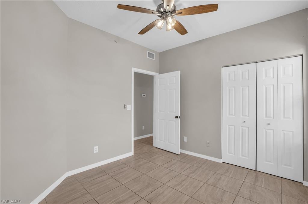 HUNTINGTON LAKES - Residential Lease