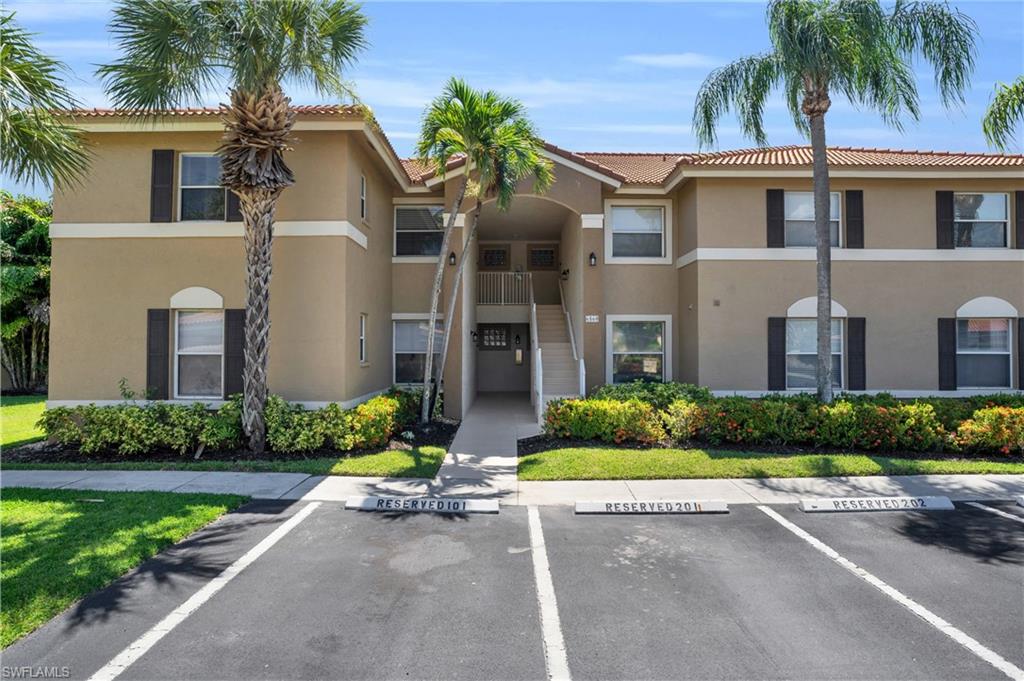 HUNTINGTON LAKES - Residential Lease