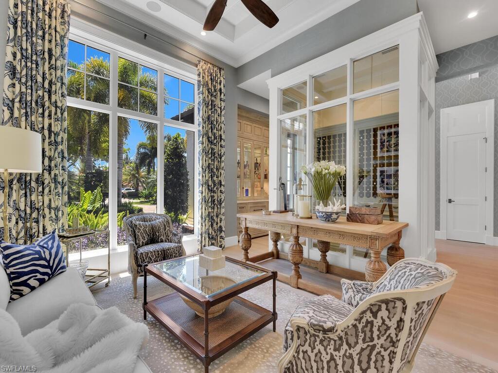 PELICAN BAY WOODS - Residential