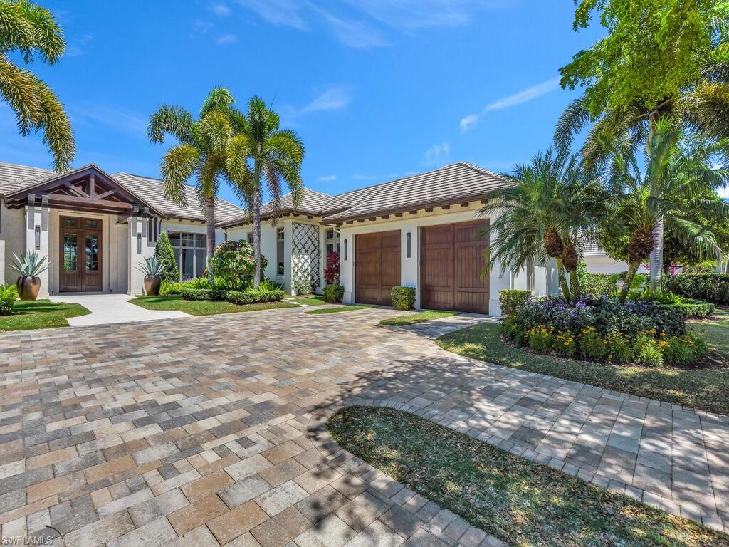 PELICAN BAY WOODS - Residential