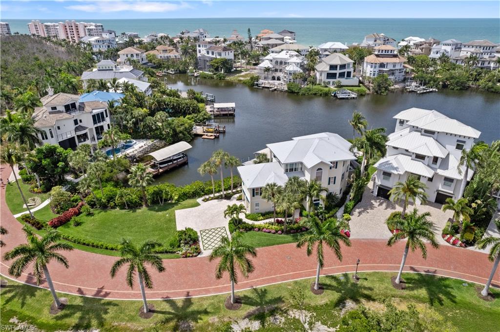 BAYFRONT GARDENS - Residential