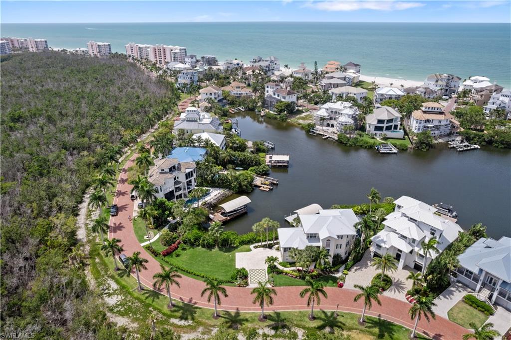 BAYFRONT GARDENS - Residential