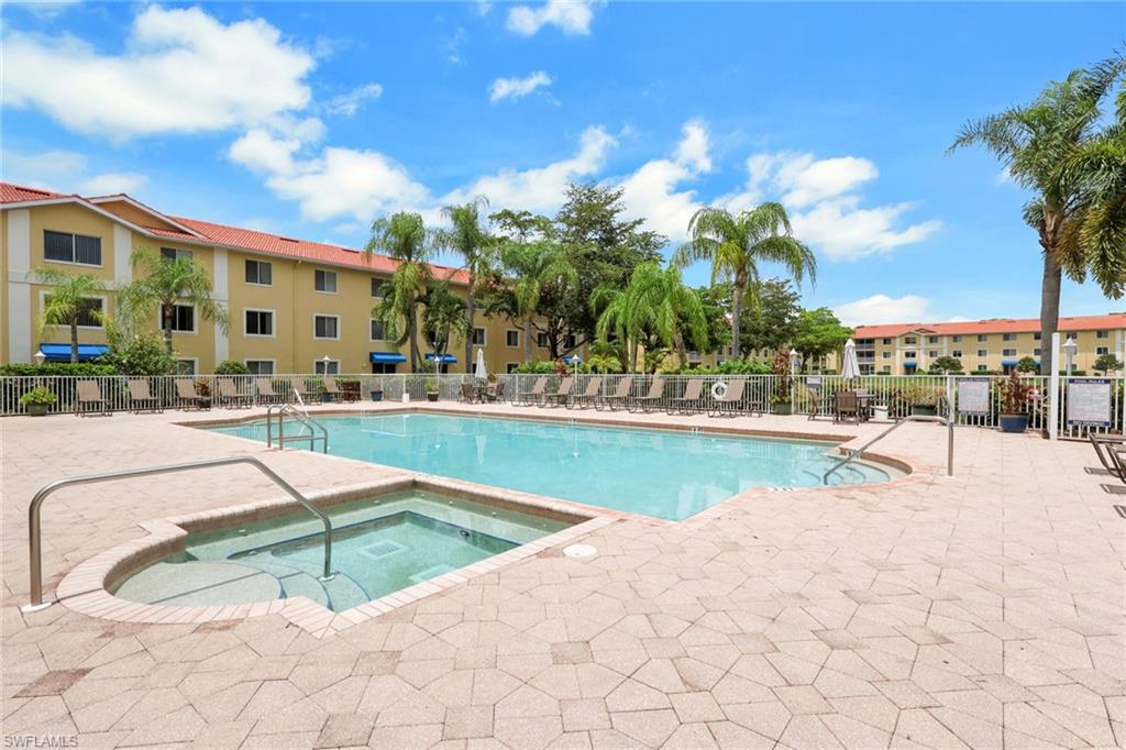 KEY ROYAL CONDOMINIUMS - Residential