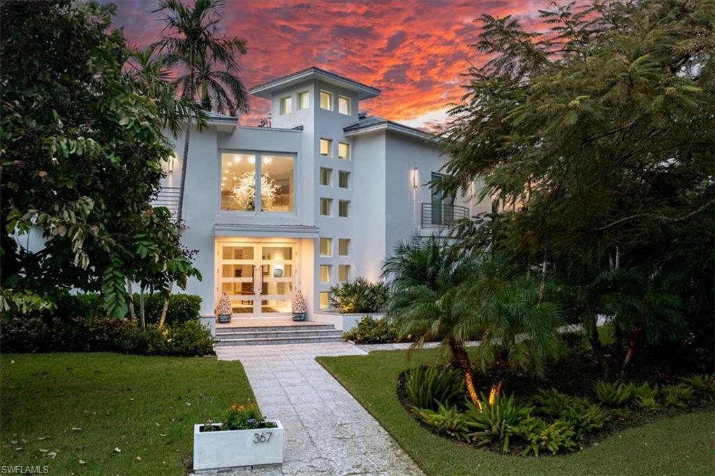 OLDE NAPLES - Residential
