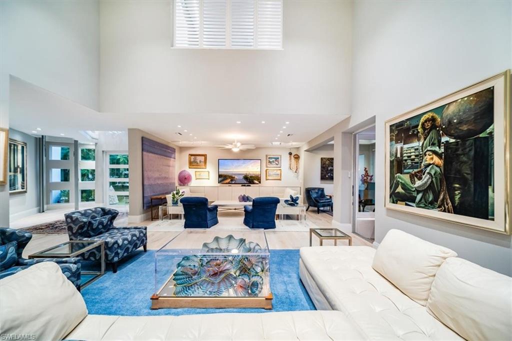 OLDE NAPLES - Residential