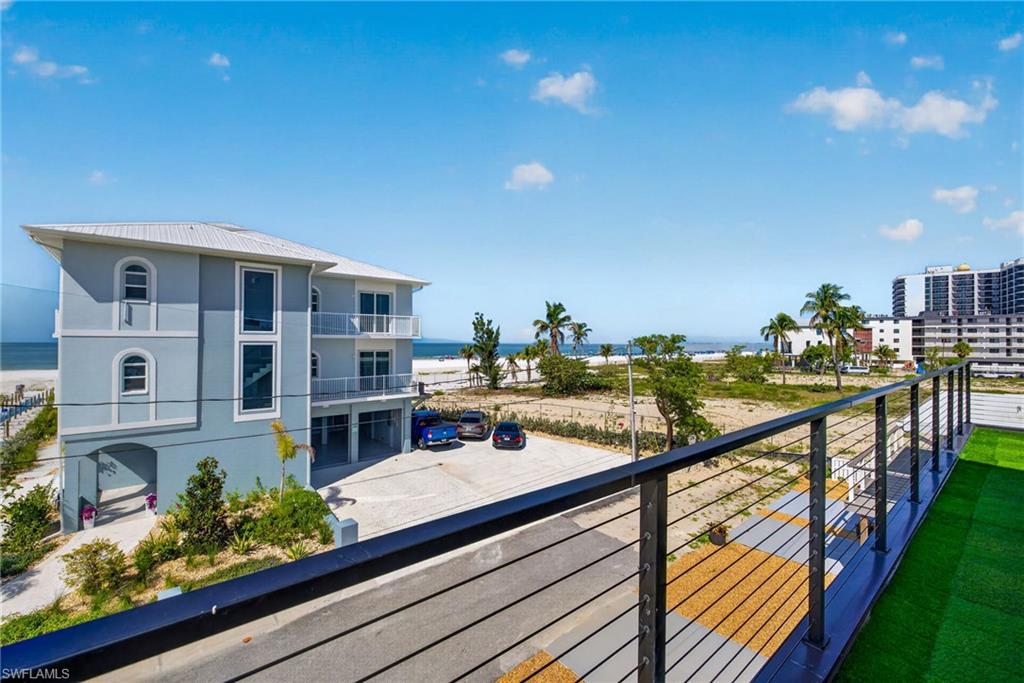 SEAGRAPE - Residential