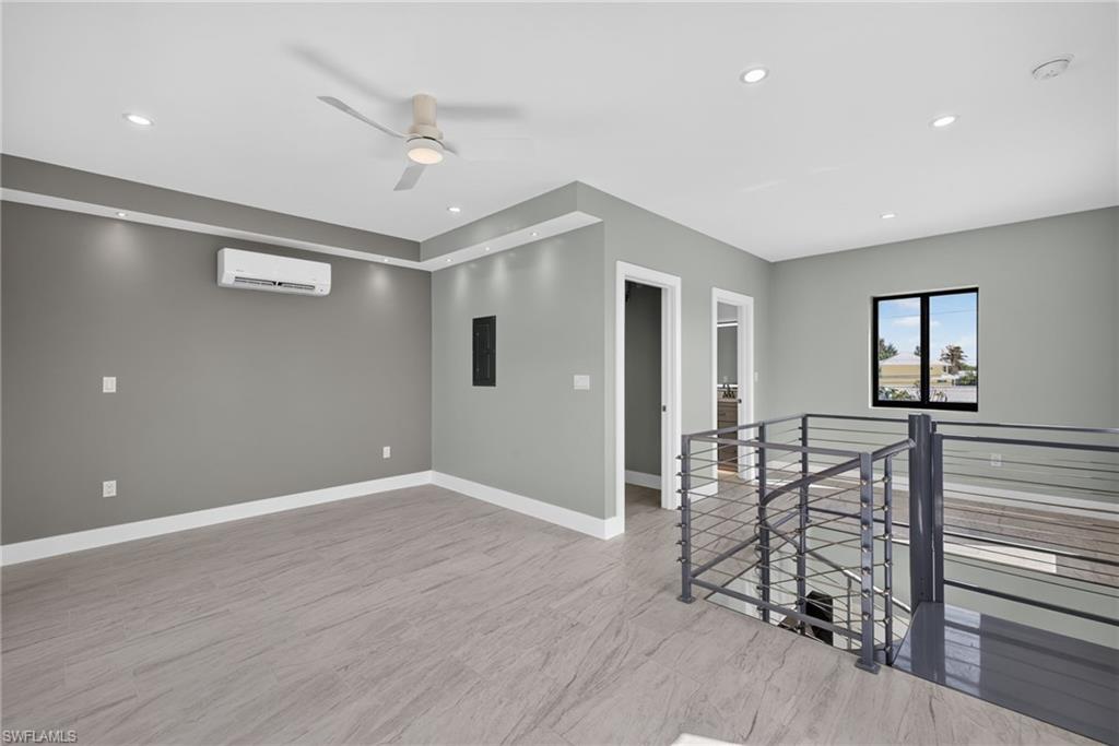 SEAGRAPE - Residential