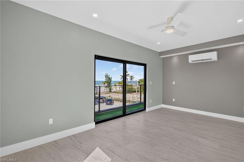 SEAGRAPE - Residential