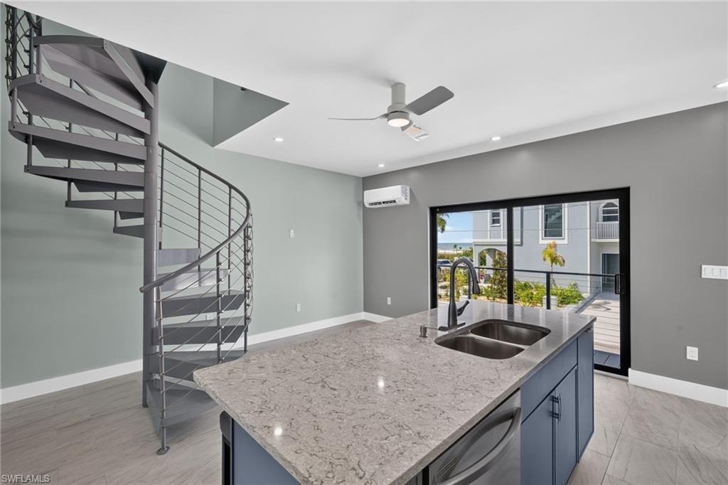 SEAGRAPE - Residential