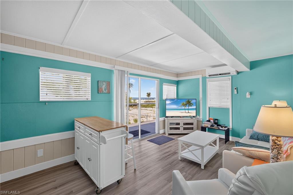 SEAGRAPE - Residential