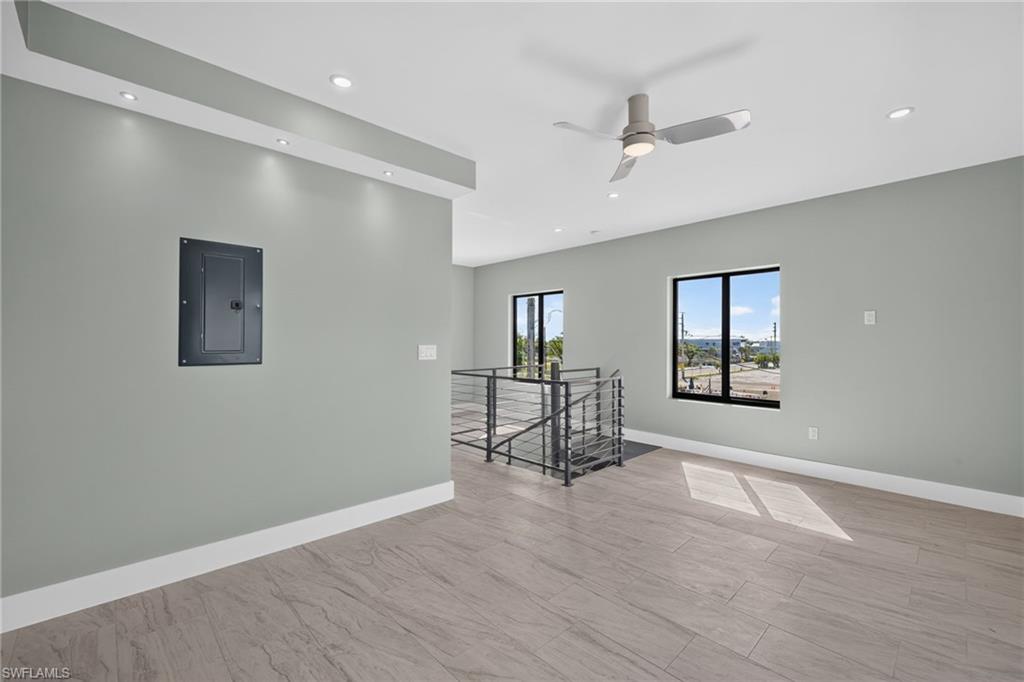 SEAGRAPE - Residential