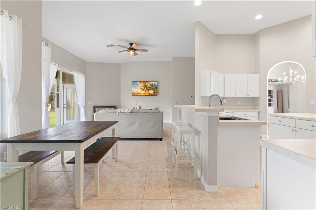 COLONY LAKES - Residential