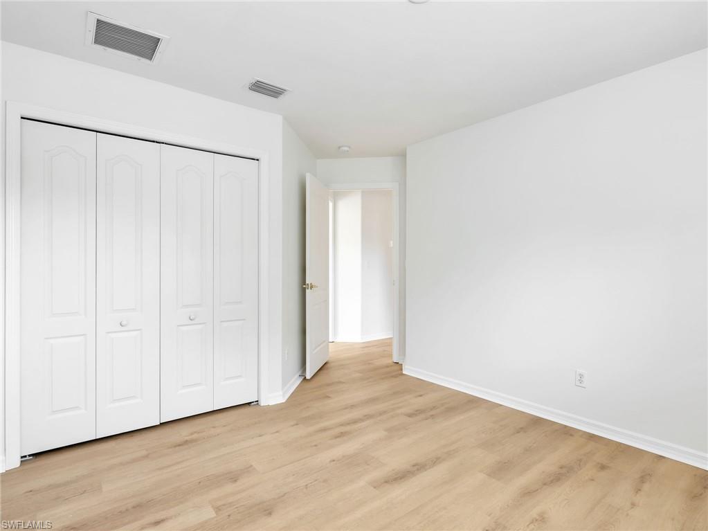 COLONIAL POINTE - Residential