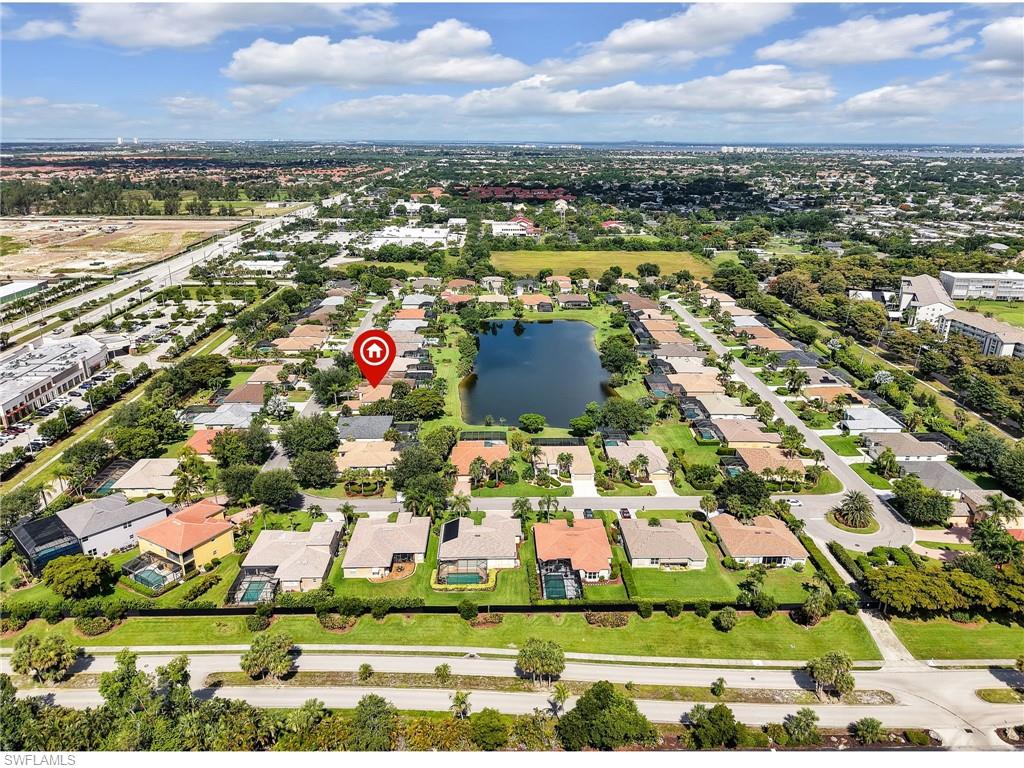 COLONIAL POINTE - Residential