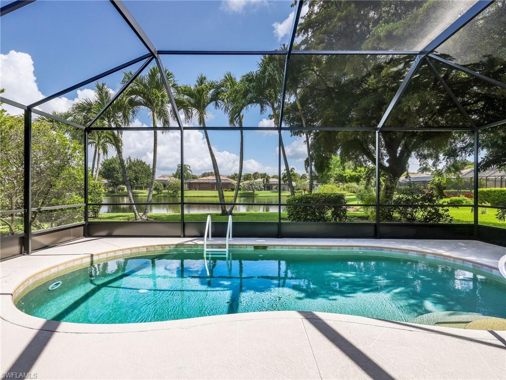 COLONIAL POINTE - Residential