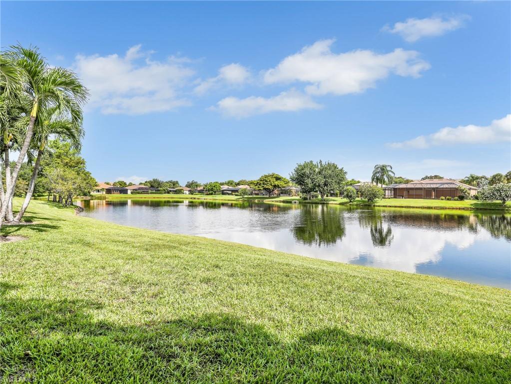 COLONIAL POINTE - Residential