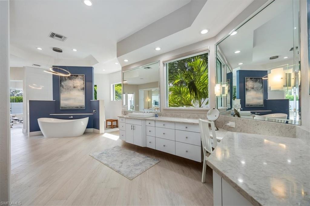 QUAIL WEST - Residential
