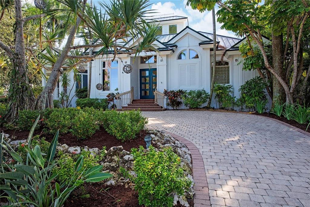 OLDE NAPLES - Residential