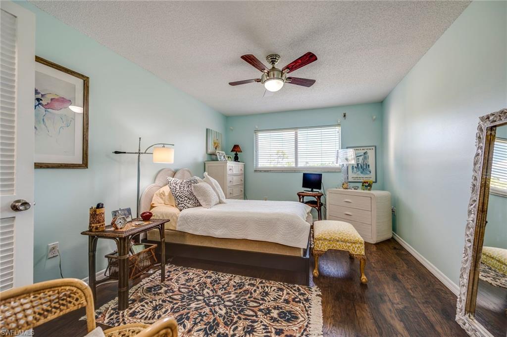 TURTLE LAKE GOLF COLONY - Residential