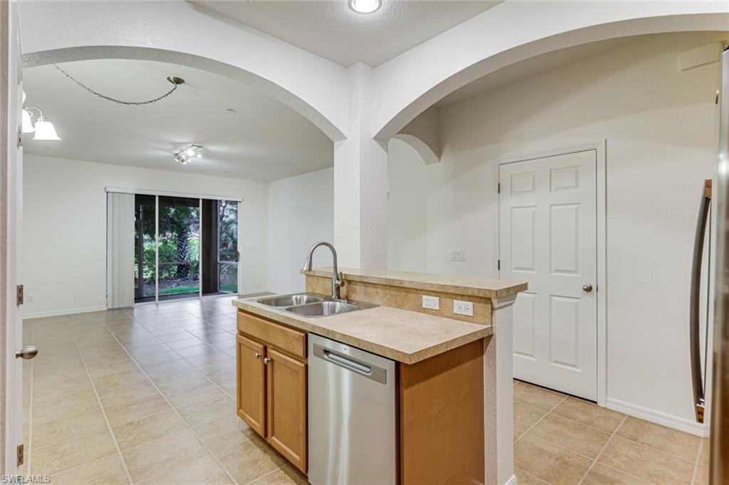 SOMERSET TOWNHOMES - Residential
