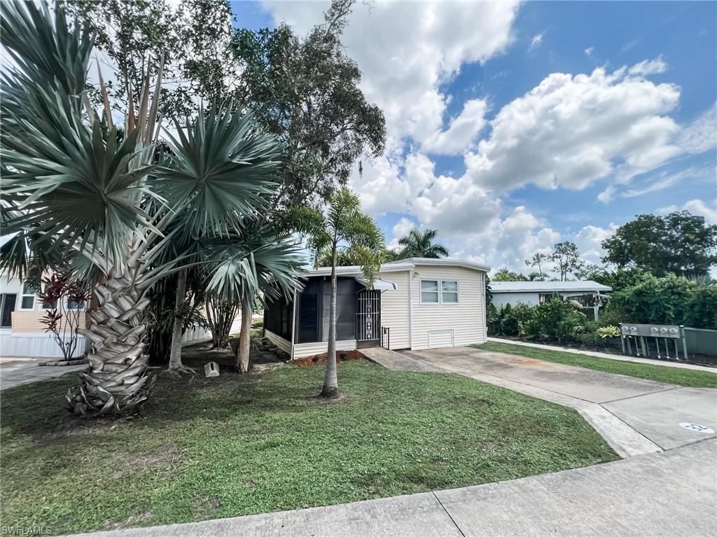 CORKSCREW WOODLANDS - Residential