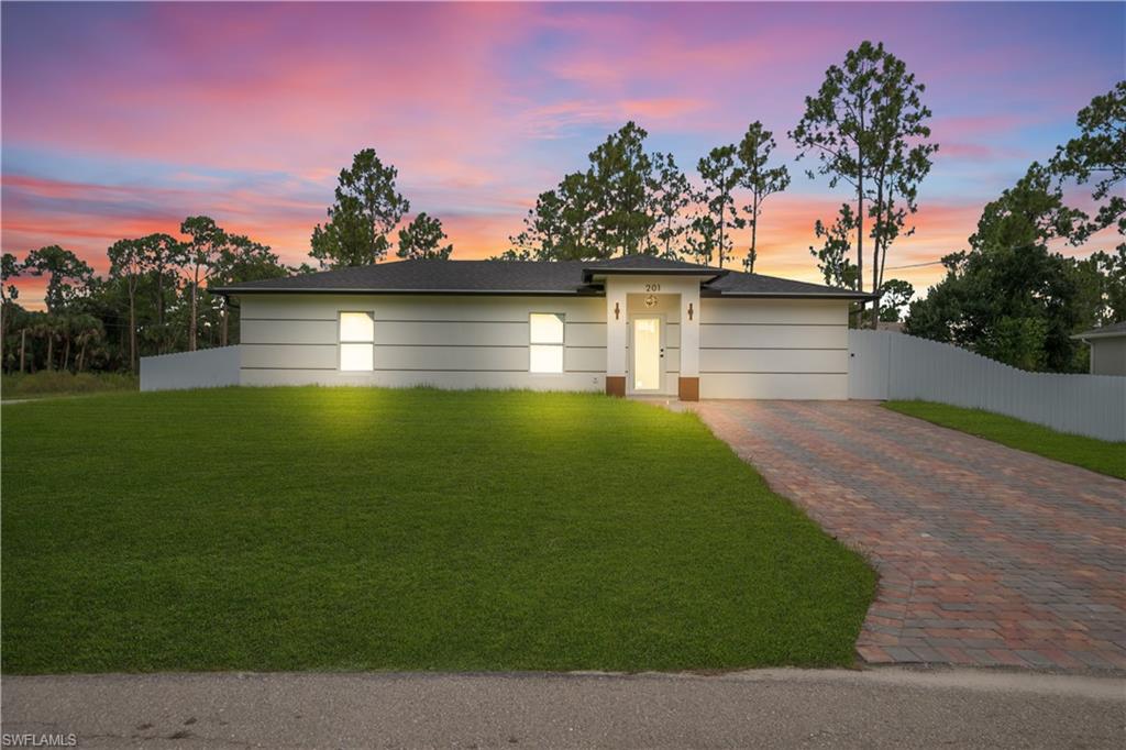 LEHIGH ACRES - Residential