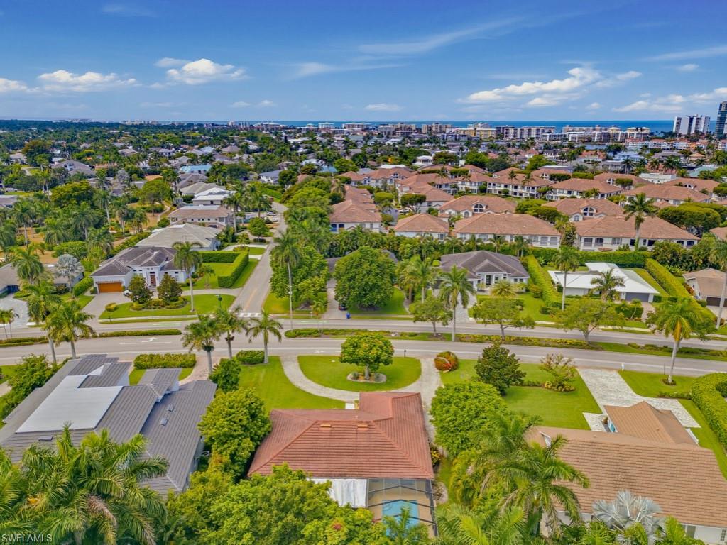 PARK SHORE - Residential