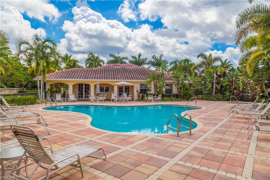 FIRANO AT NAPLES - Residential