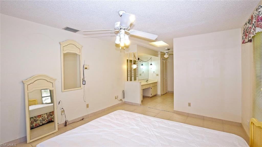 KINGS BAY ESTATES - Residential