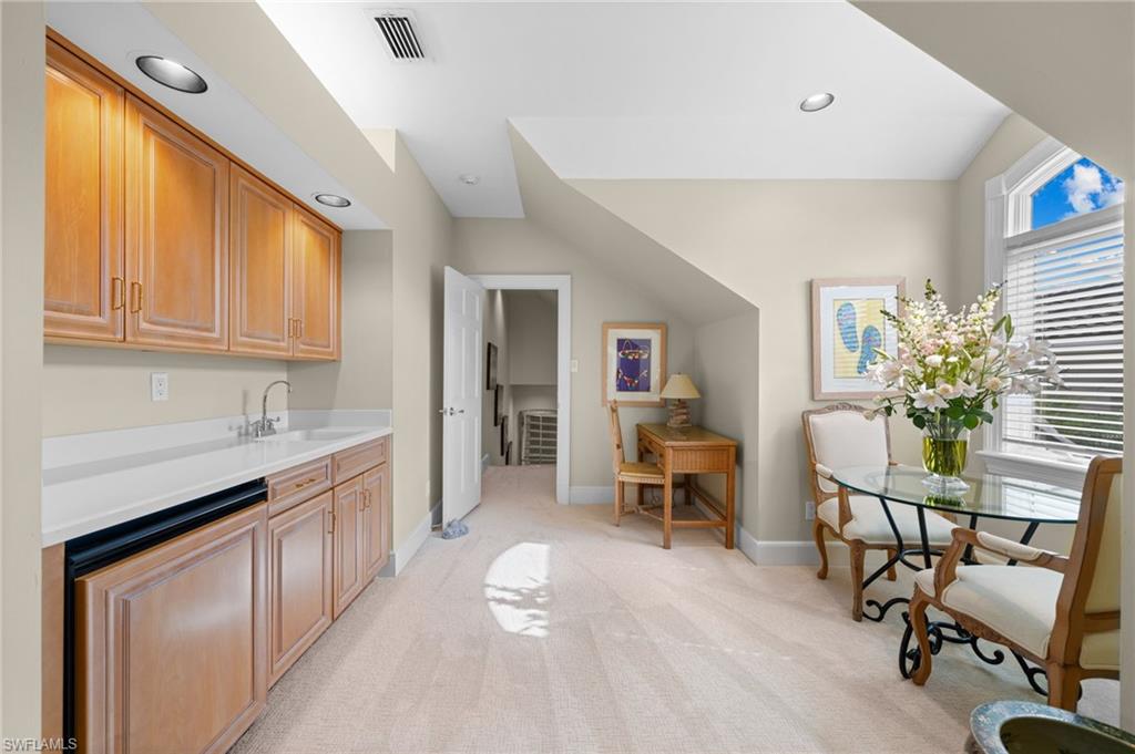 ESTATES AT GREY OAKS - Residential